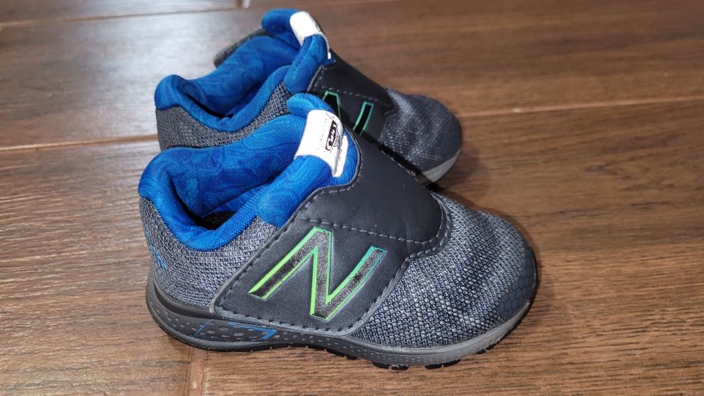 Кросівки New Balance 21 розмір