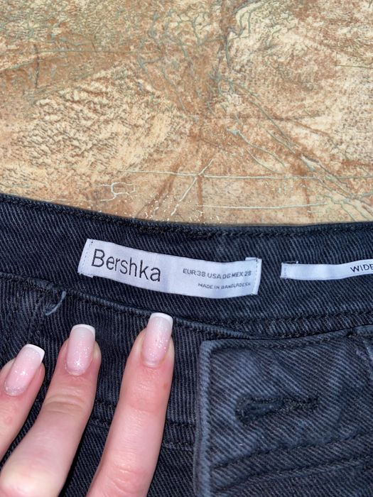 Джинси wide leg bershka m