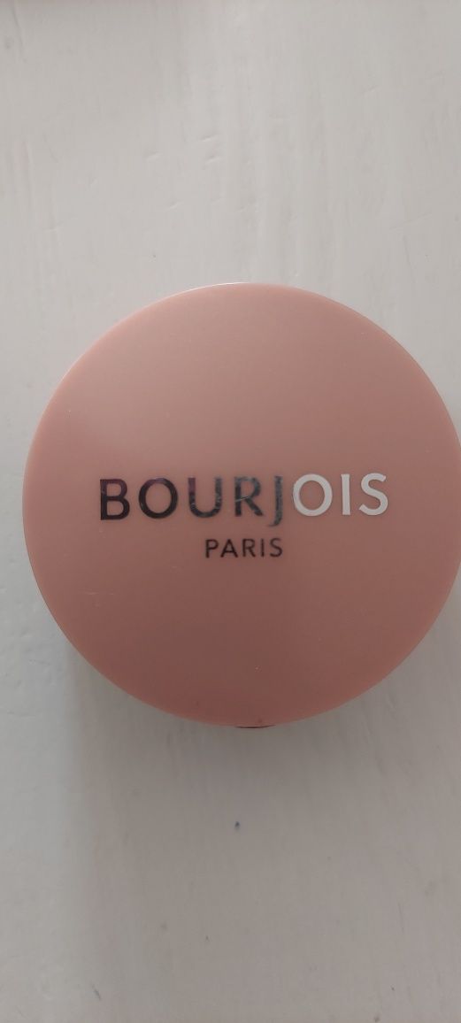 Cień bourjois nowy