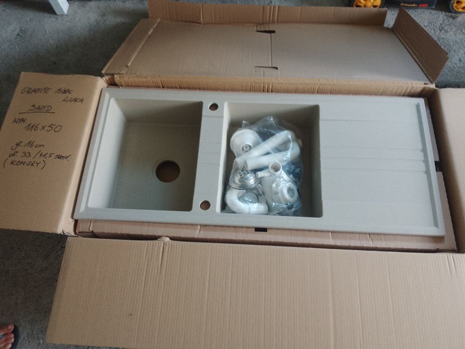 Zlew ceramiczny dwukomorowy