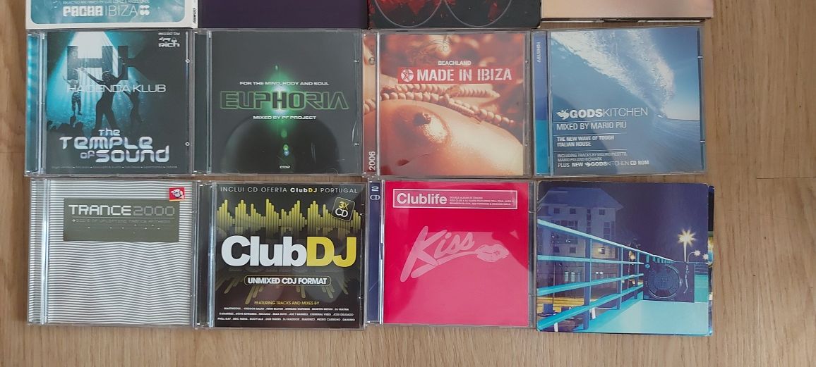 Cds house e tecno