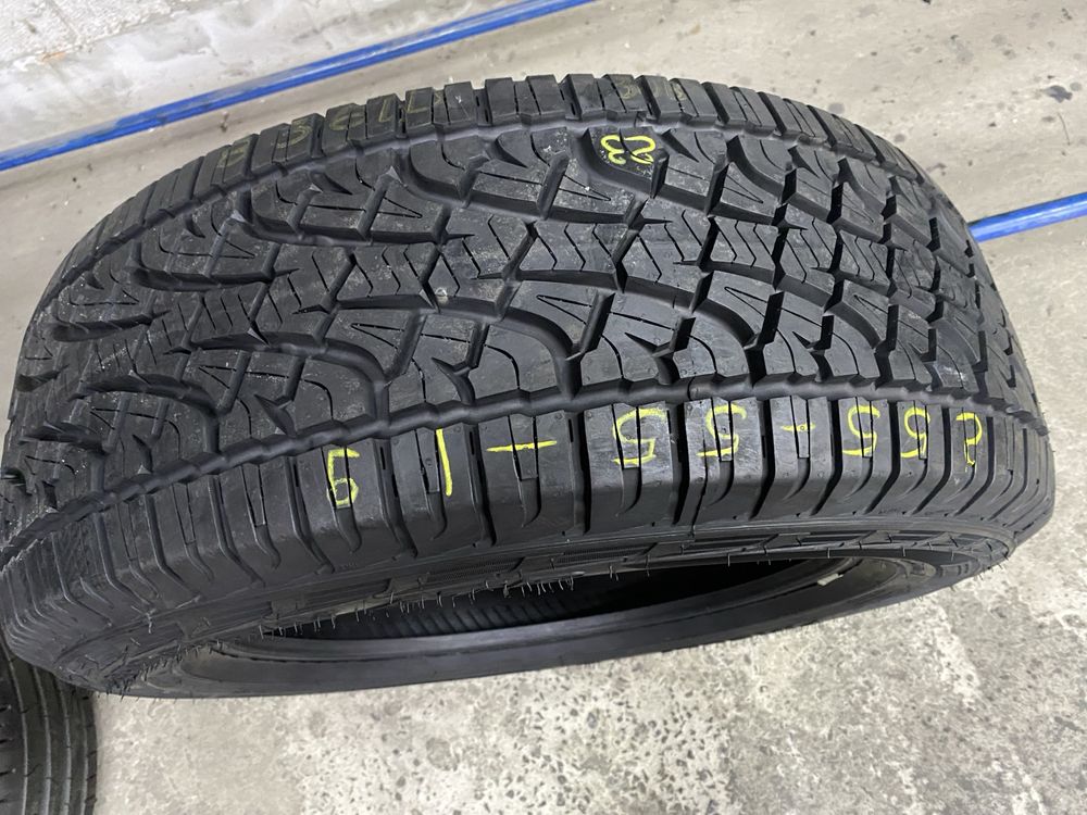 Всесезонні  шини 255/55 R19 (111H) PIRELLI