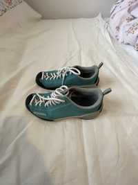 Buty trekkingowe  Scarpa Mojito 38