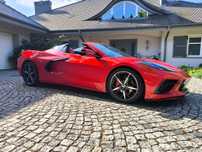 Chevrolet Corvette Corvette C8 Cabriolet 2LT z front liftem w świetnym stanie.