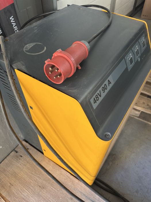 Prostownik Ładowarka wózka elektrycznego Jungheinrich SLT100 48V 90A