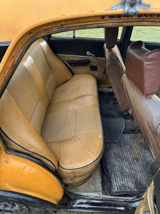 Москвич Азлк 2140