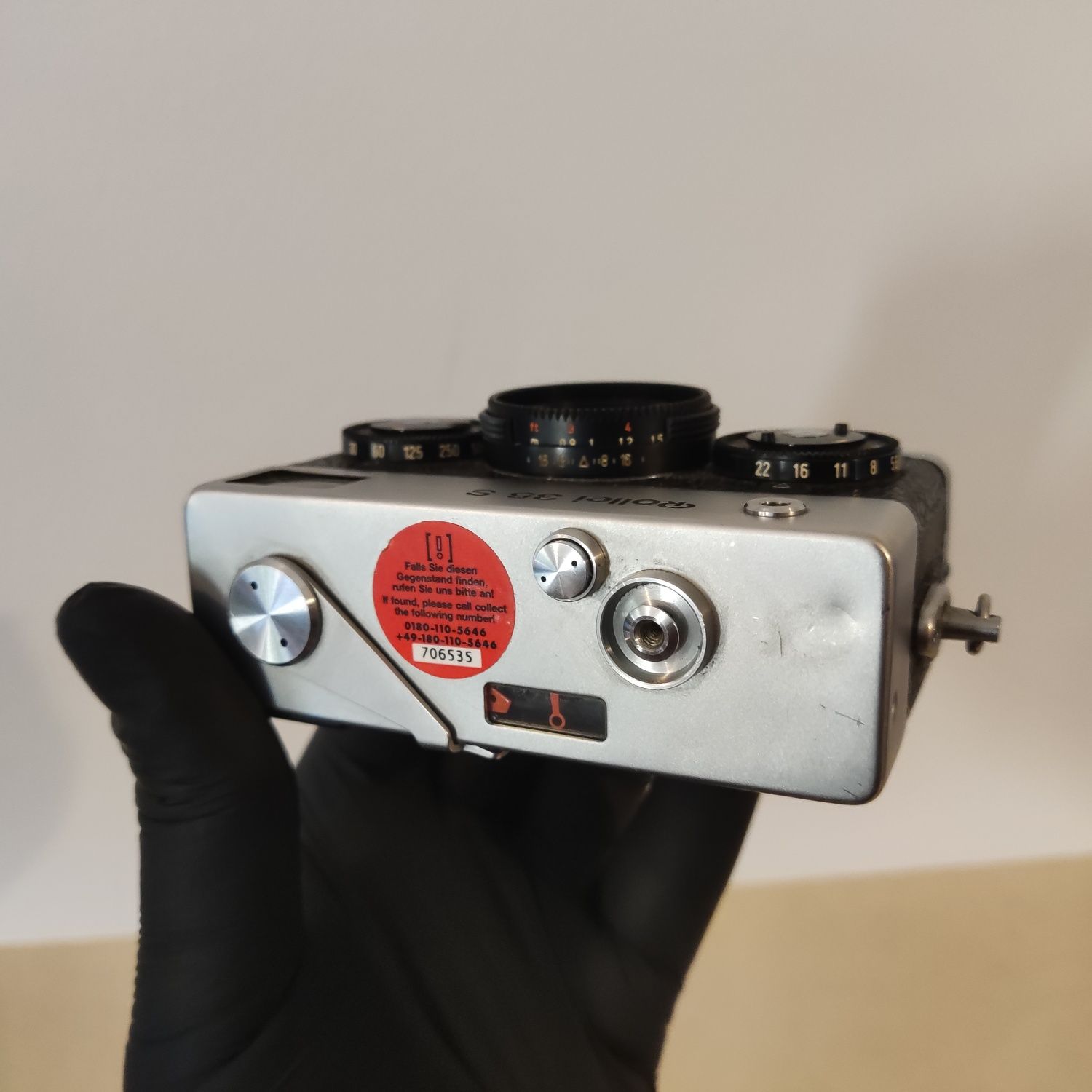 Rollei 35 S (lente Zeiss Sonar 40 mm  f2.8) + Manual de instruções