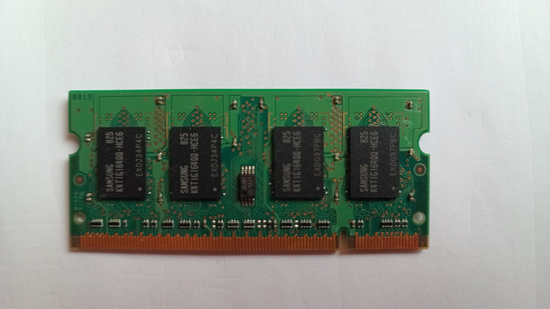 Оперативна пам'ять Samsung 1GB 2Rx16 PC2-5300S