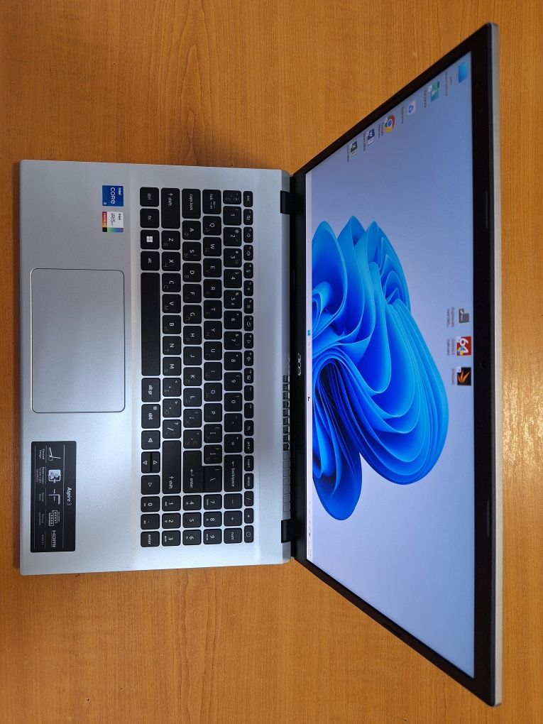 Acer Aspire 3 A315-59 i5-1235U Iris Xe Graphics DDR4 32Gb SSD 512Gb