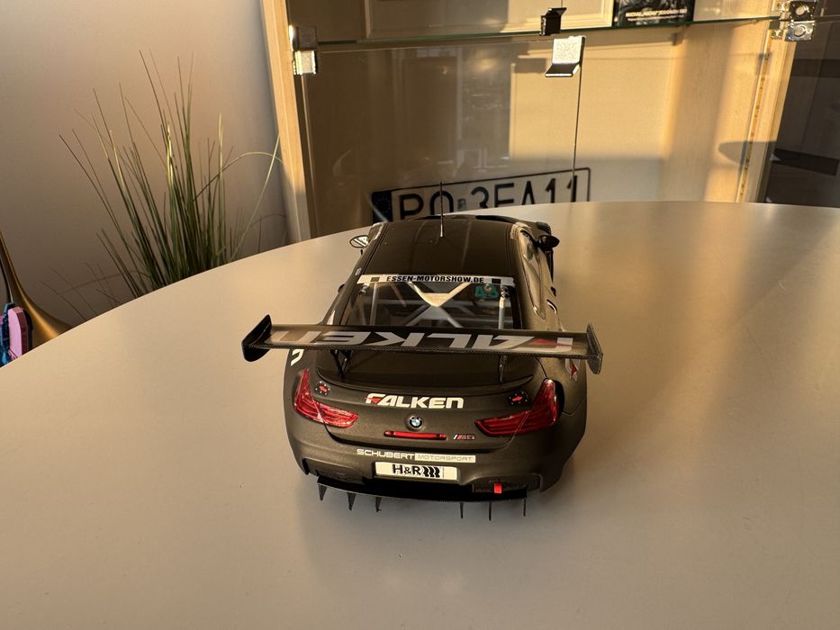 Bmw m6 gt3 minichamps 1:18