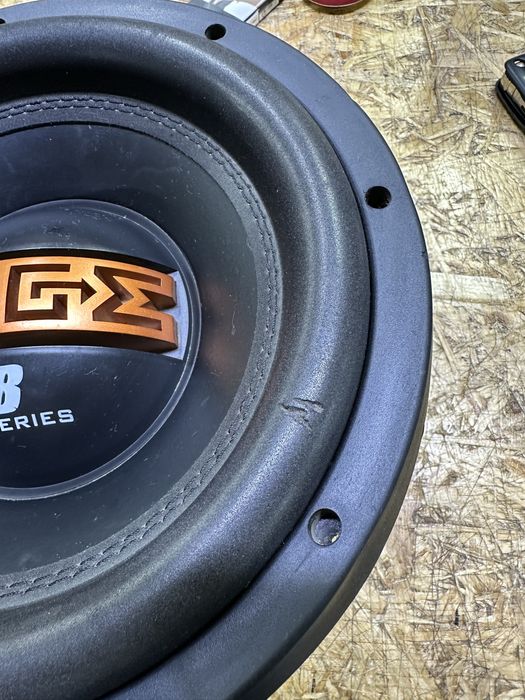 Сабвуфер edge 10 дюймов в коробе стелс