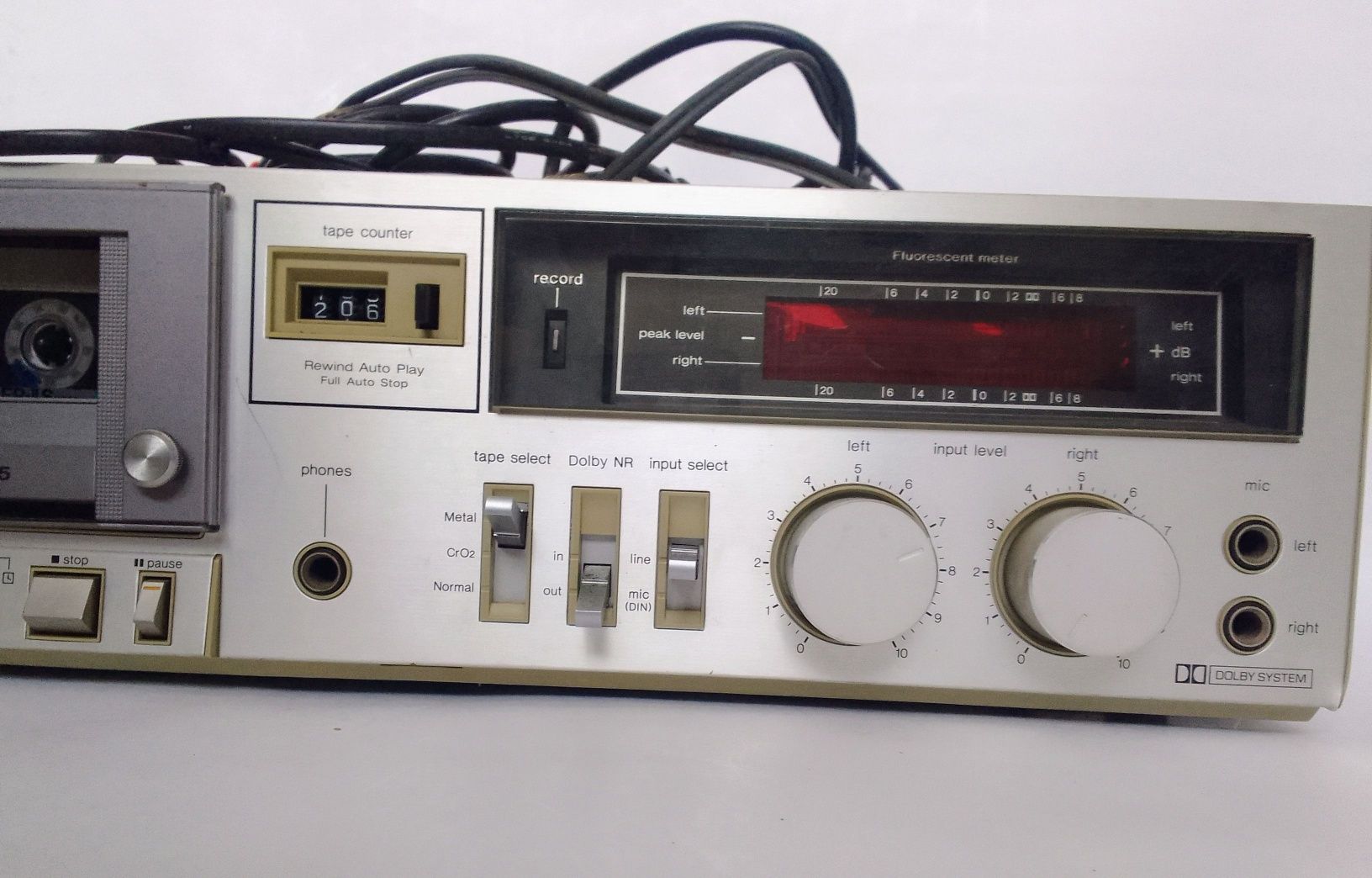 Gravador de cassetes Technics M215