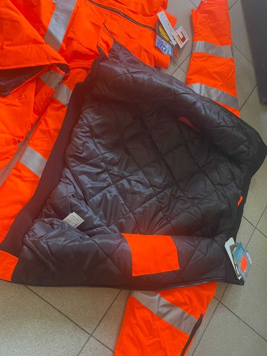 Спецодяг зимовий куртки та комбінезони професійні сертифіковані