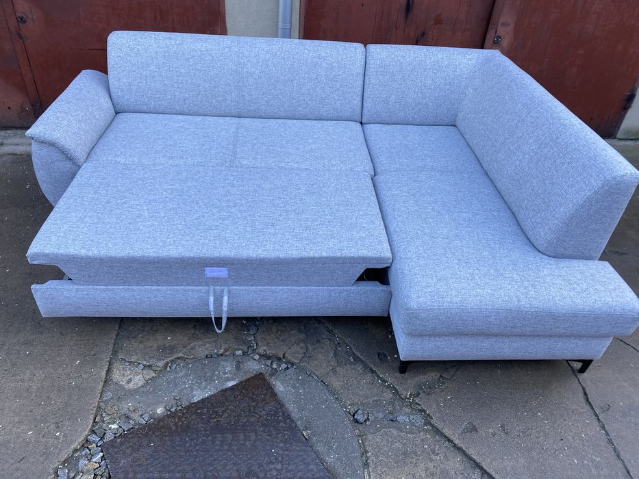 Naroznik z funcja spania