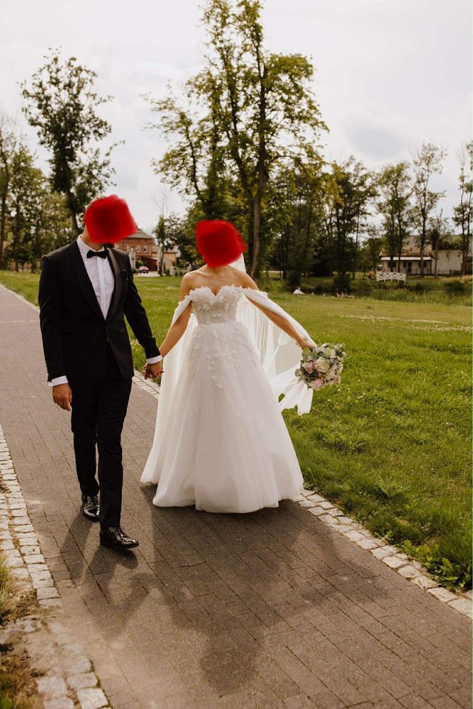 Skunia ślubna rozmiar S