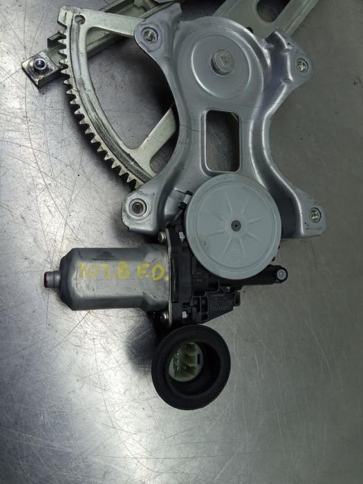 Elevador vidros frente direito TOYOTA RAV4 III (_A3_)