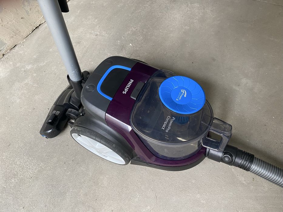 Пилосос FHILIPS PowerCyclone 5