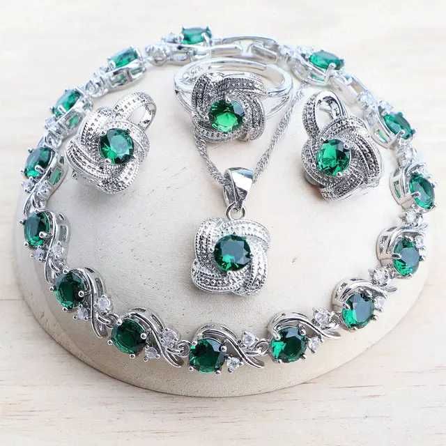 Набор серебряных украшений - серьги кольцо браслет цепочка подвеской