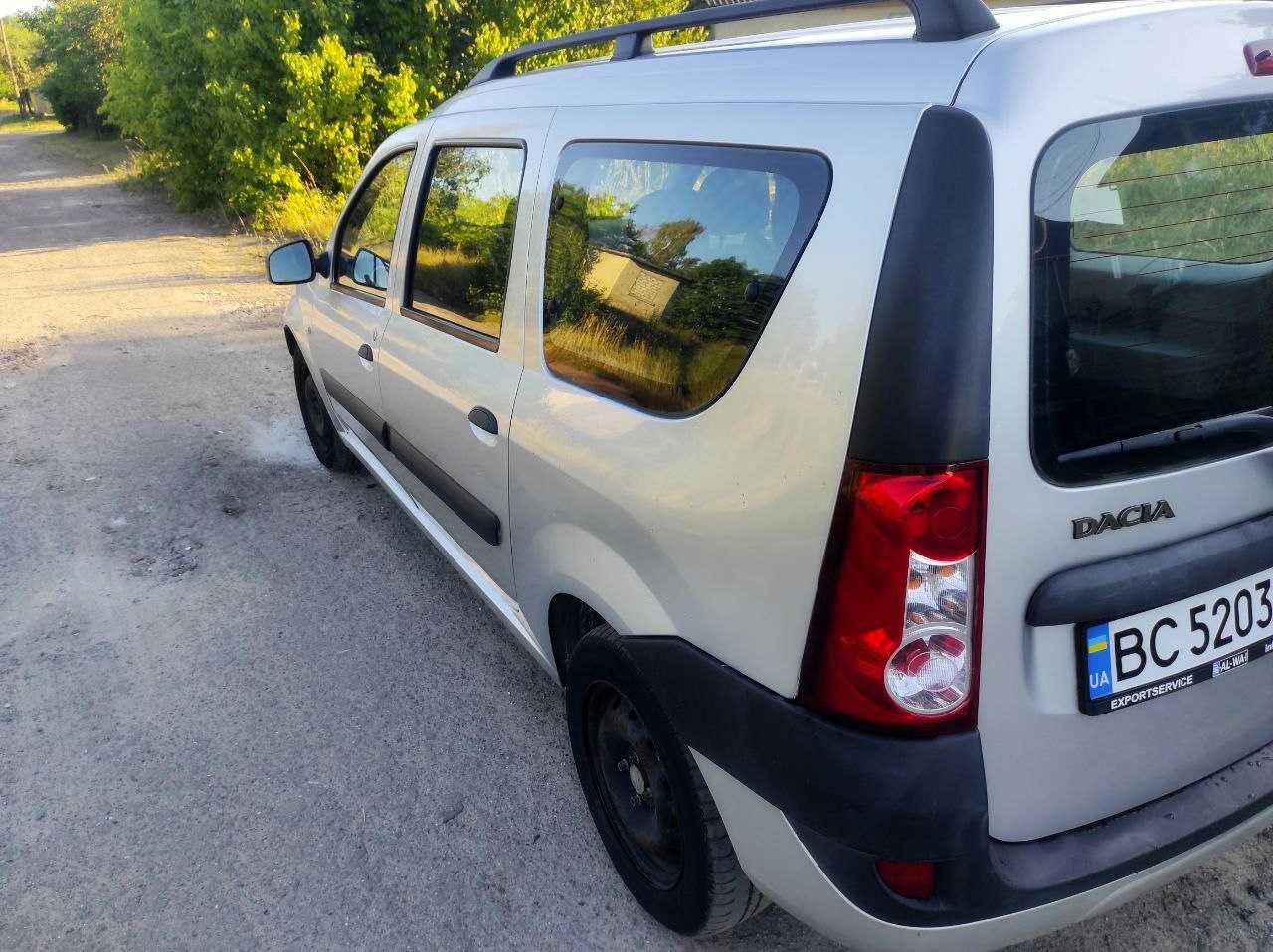 Dacia Logan MCV 1.6 16v Laureate 2008