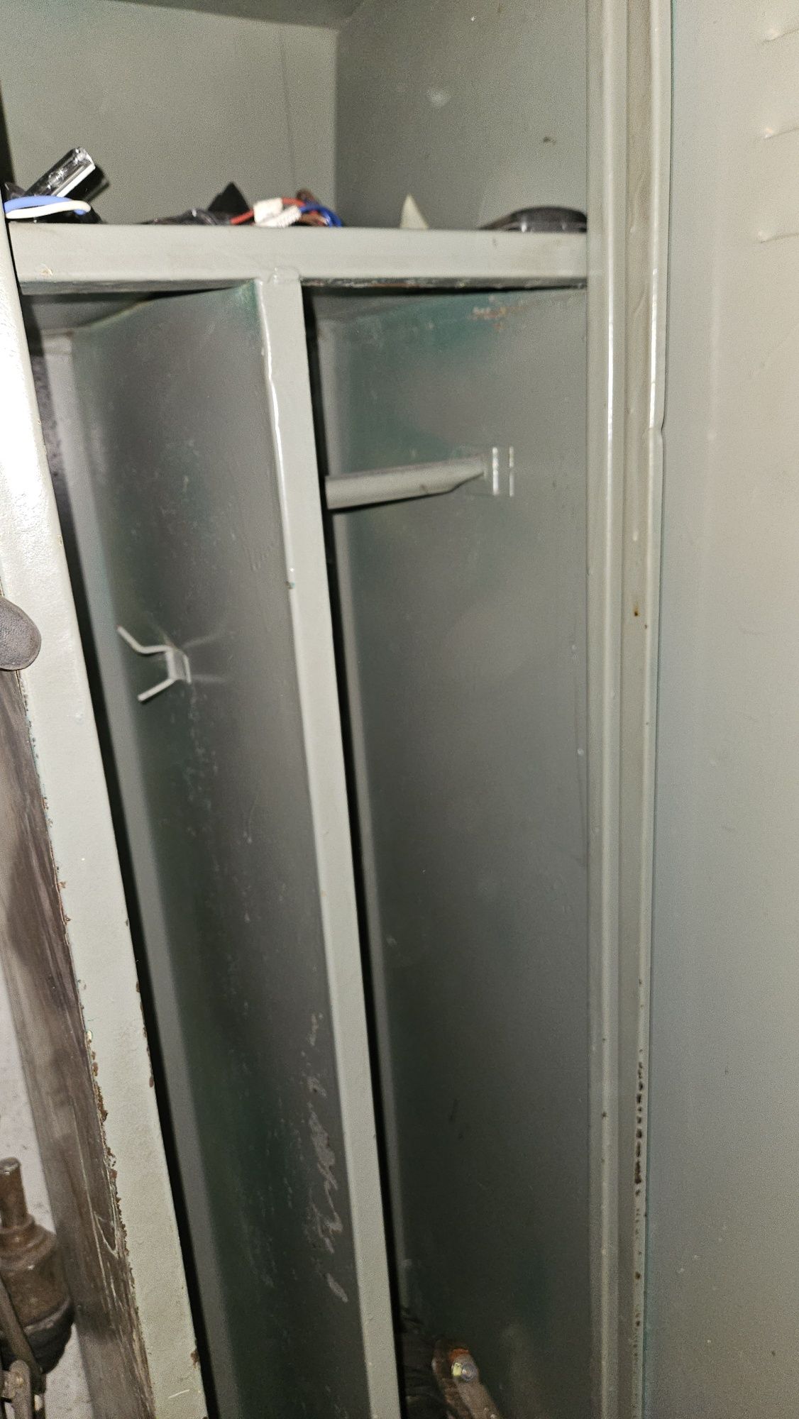 Szpind, szafka ubraniowa,BHP, pracownicza, metal, solidna dobry st