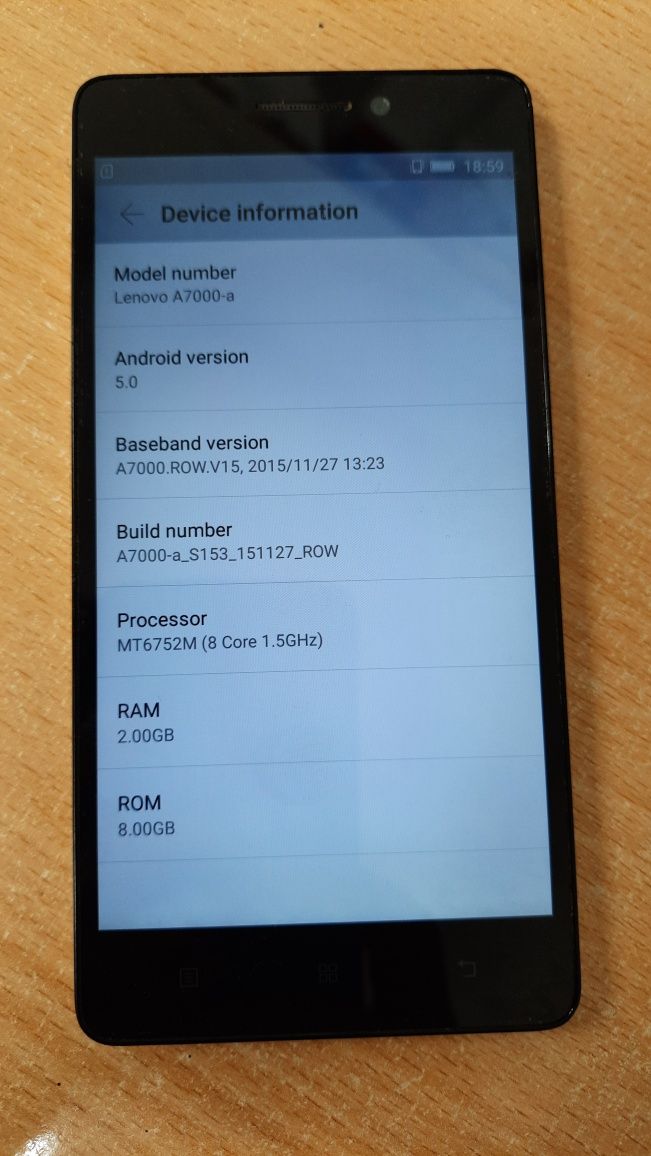 Telefony smartfon uszkodzone