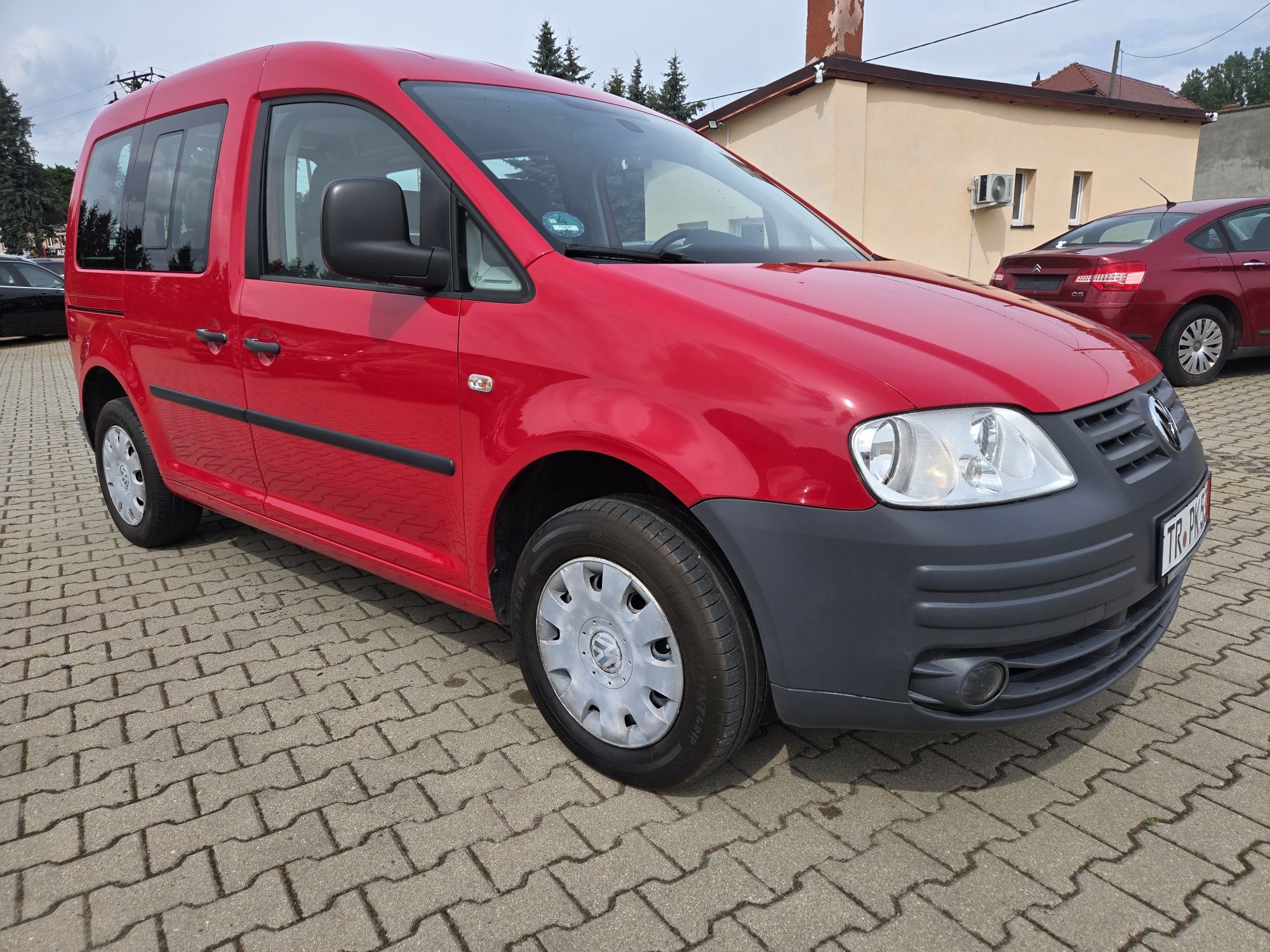 Vw Caddy 1.4 Mpi Life Opłacony Klima