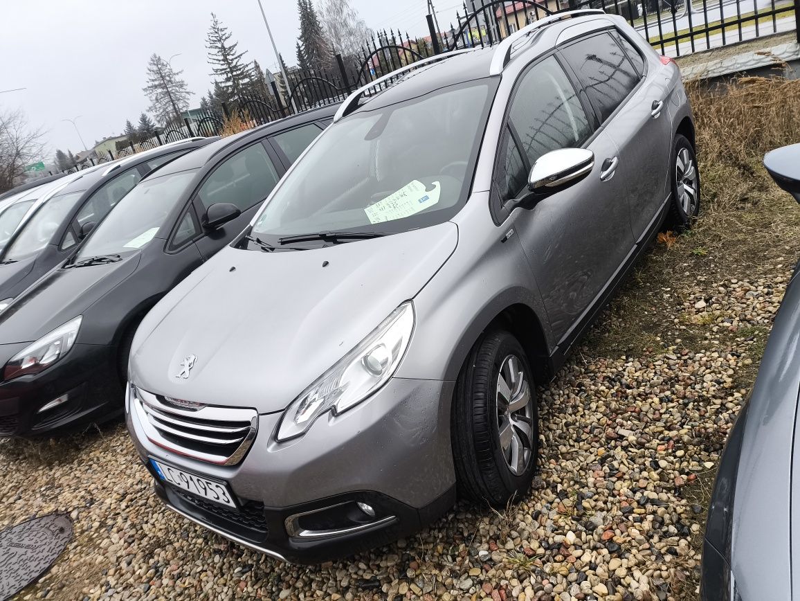 Peugeot 2008 1,2 Pure Tech 110 KM zadbany