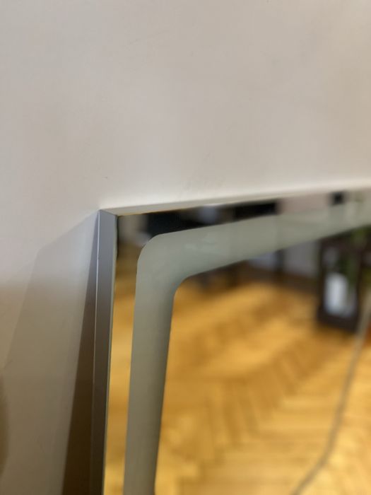 Нове дзеркало з підсвіткою