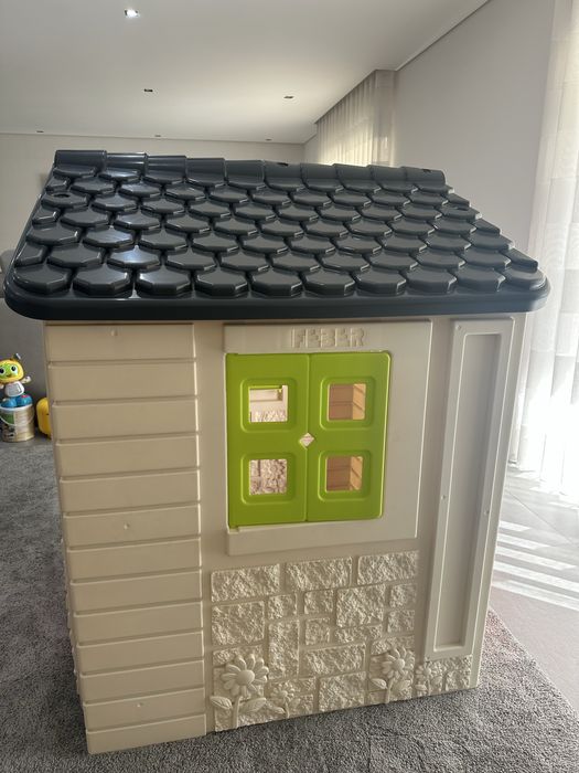 Casa de brincar FEBER