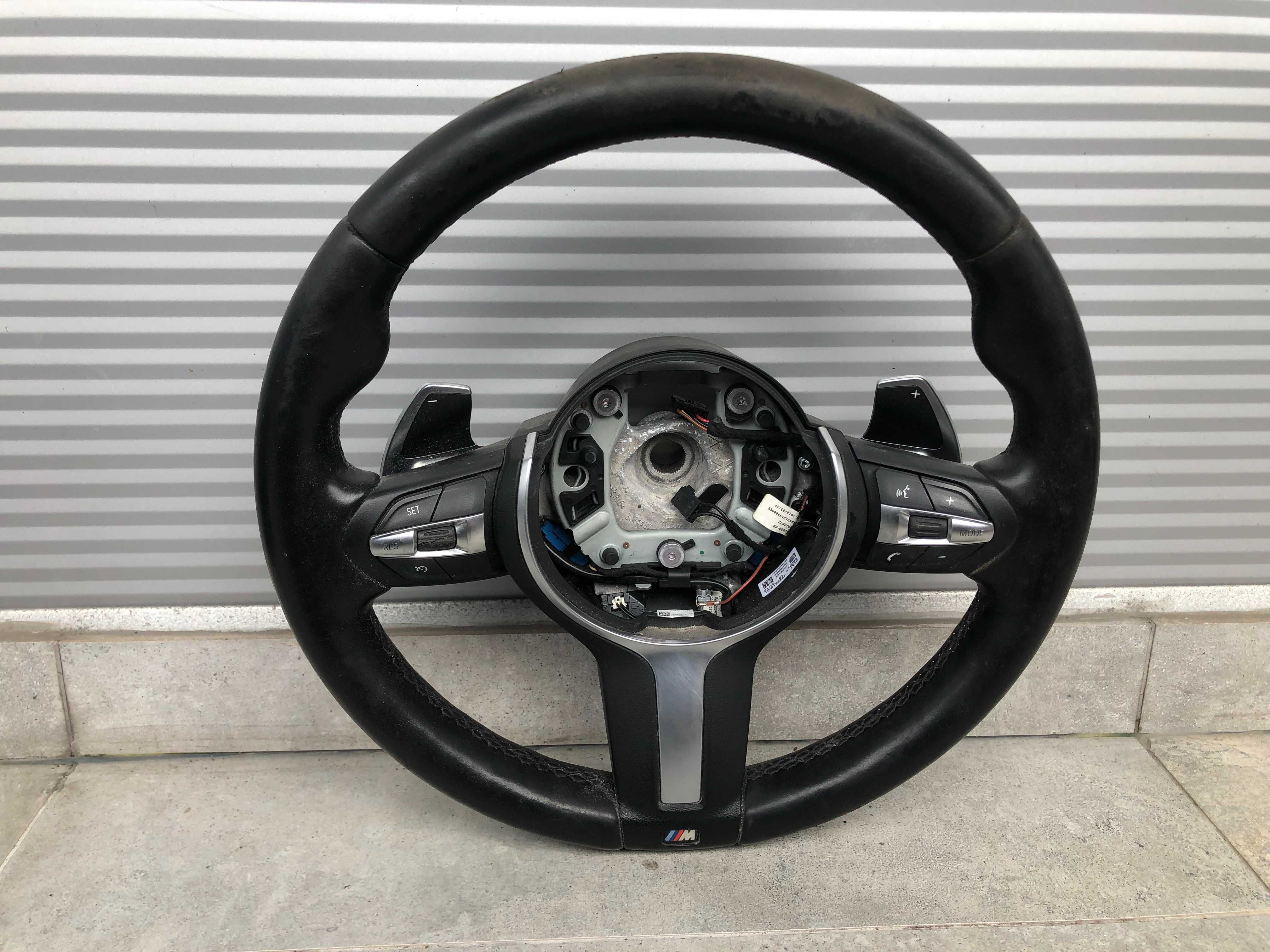 Kierownica BMW F30 F31 F32 M-PAKIET Lopatki Wibracja Multifunkcja