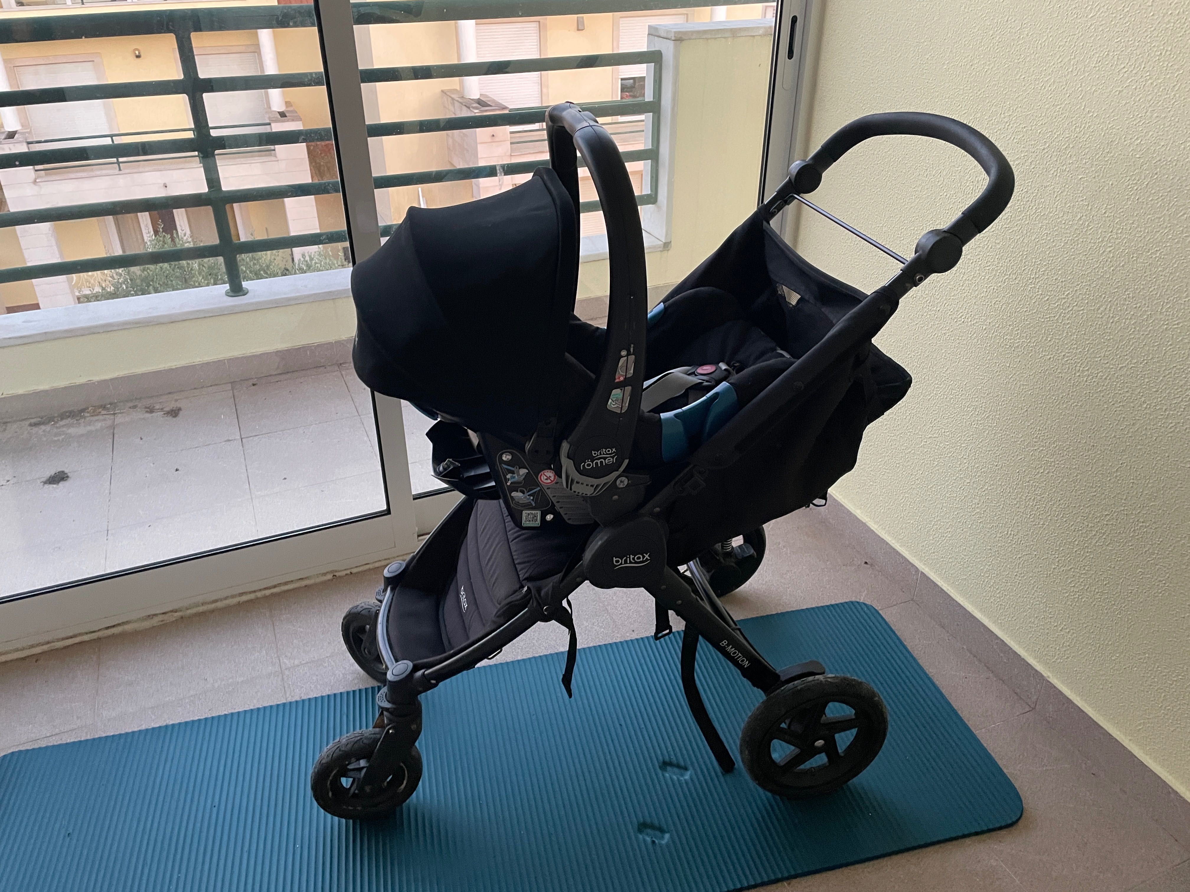 Ovo Babycock Britax Rommer - Baby Safe