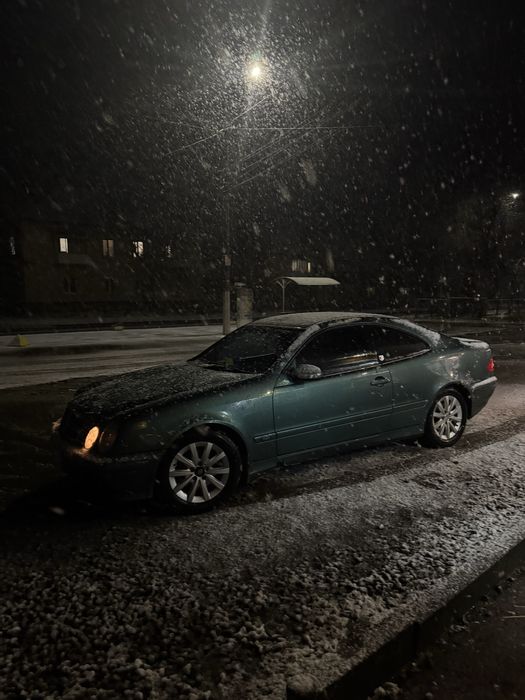 Мерселес clk 200
