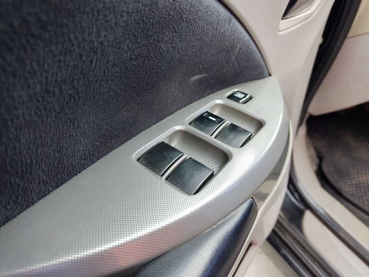 Mitsubishi Grandis 2.4 Газ/Бензин 2008 АКПП Кредит/Лізинг/Обмін
