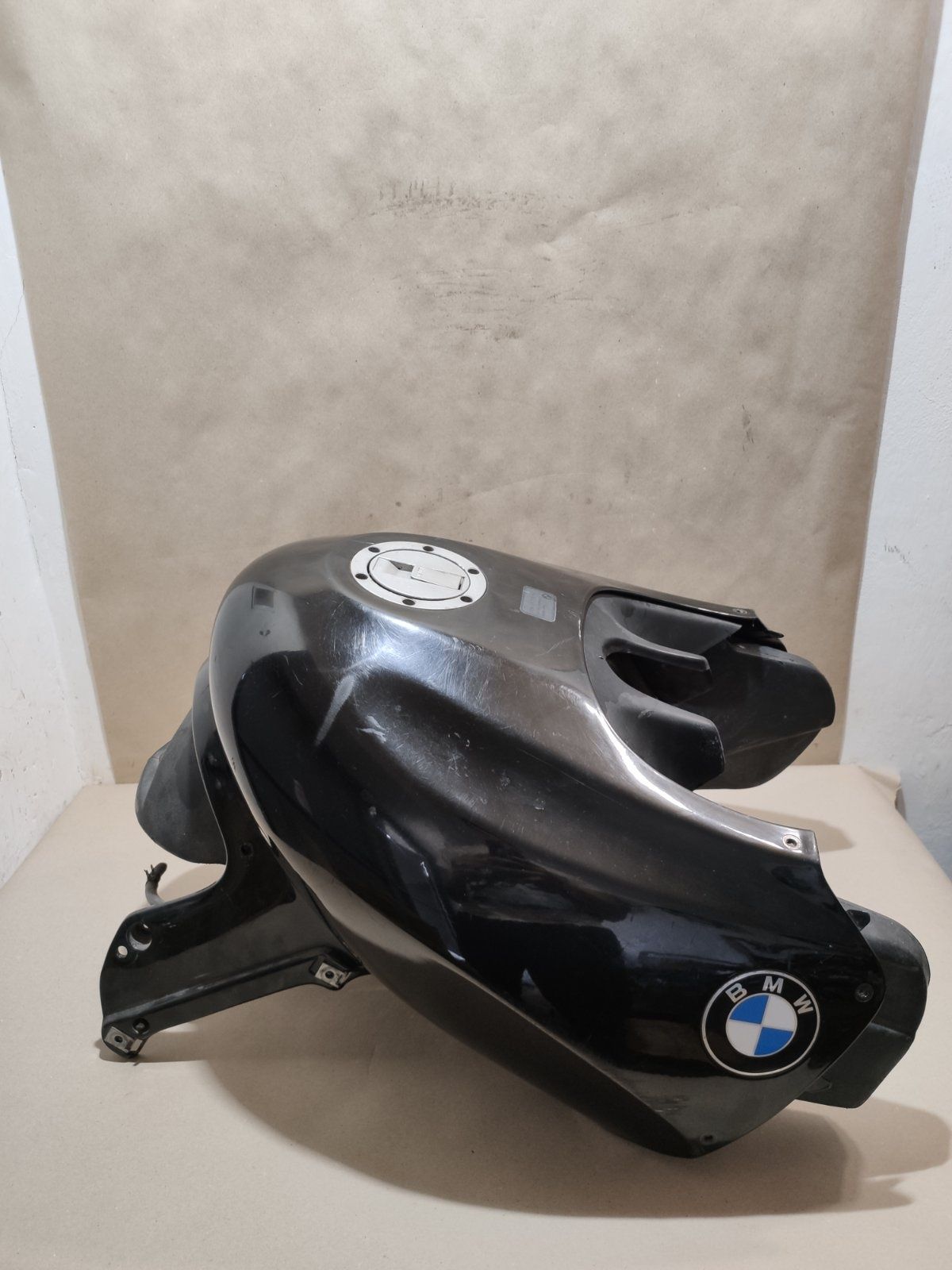 Бак топливный  BMW F650