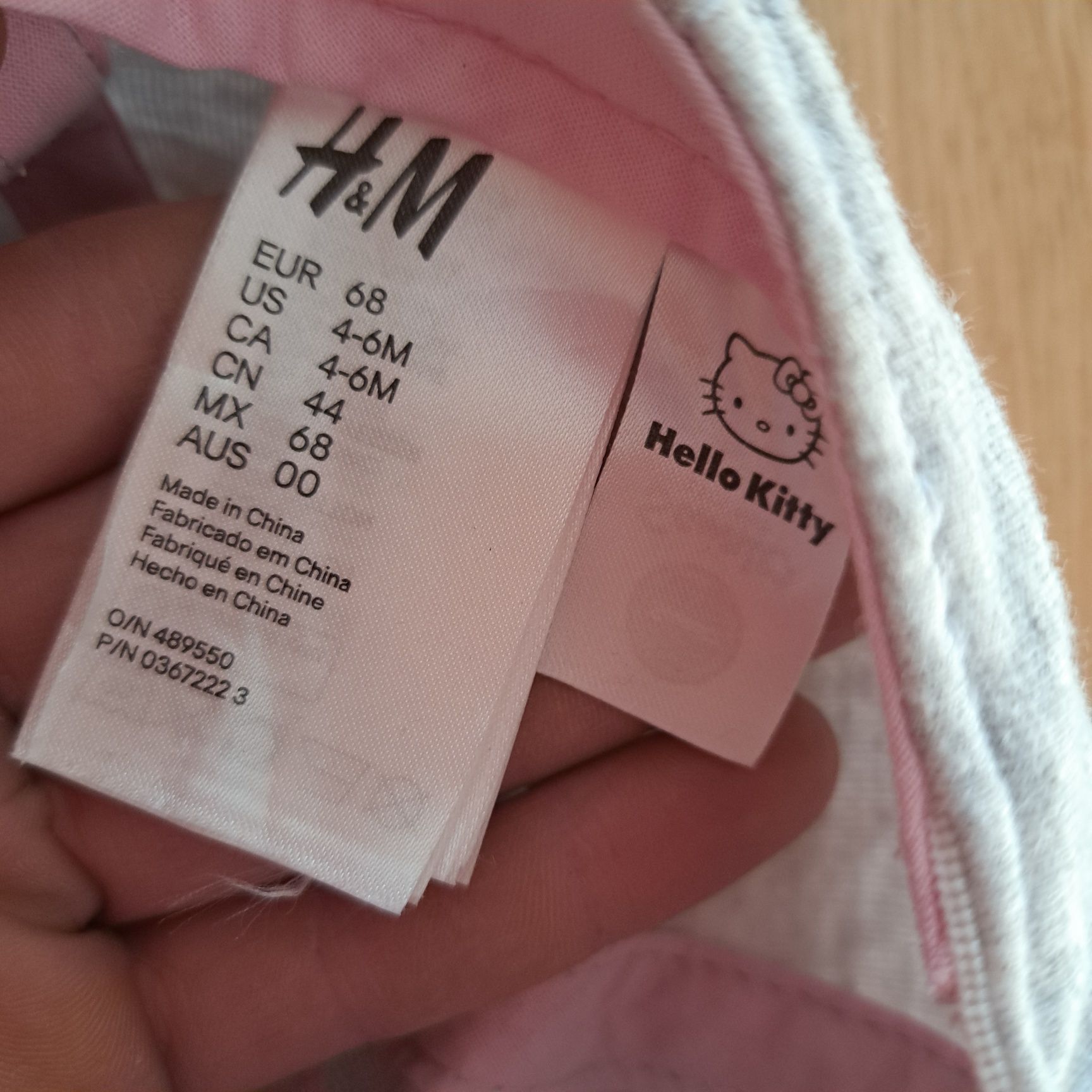 Czapka z daszkiem, czapka na lato, HM, 68, Hello kitty