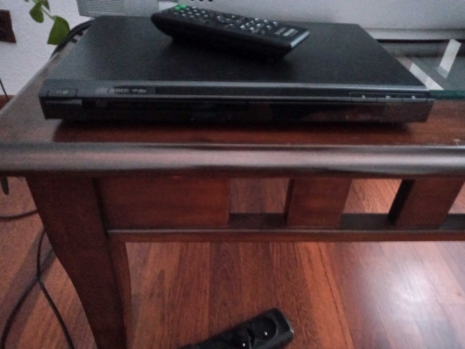 uzywany ODTWARZACZ DVD SONY, 1 wlasciciel, stan bdb