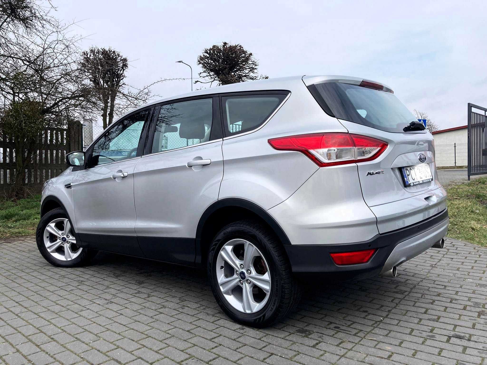 Samochód osobowy Ford Kuga