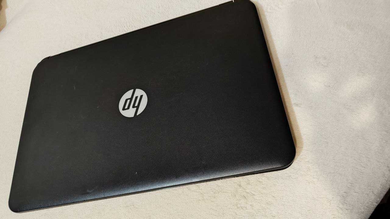 Ноутбук HP 15.6 Core i3 Оригинальная зарядка + сумка Полностью рабочий