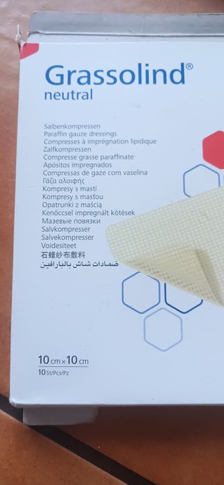 Grassolind neutral – opatrunki jałowe 10x10 cm (przeterminowane)