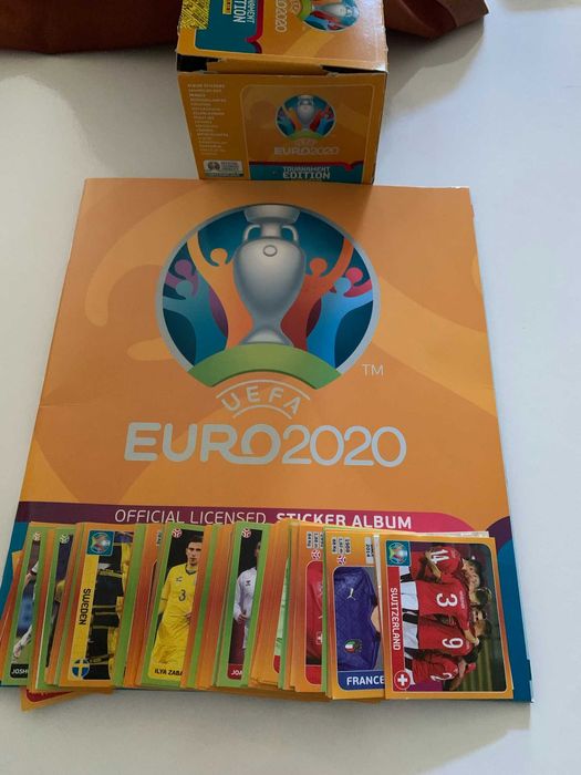 Vendo cromos EURO 2020 (Panini) (332 cromos diferentes)