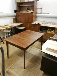 stół prostokątny rozkładany prl design vintage orzech renowacja retro