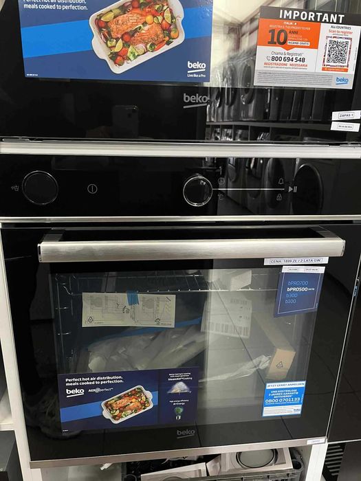 Piekarnik Beko z funkcją pary / 59,5 cm wysokości/ Nowy Produkt