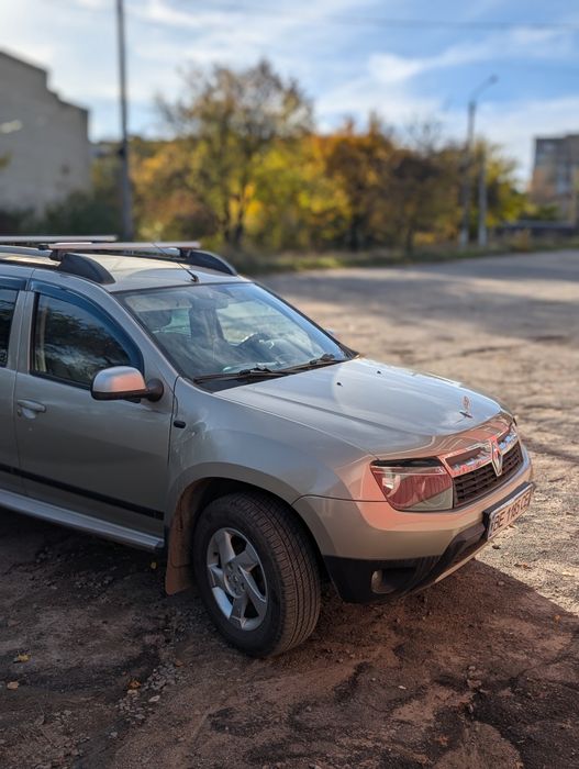 Renault Duster 1.6 Г/Б 2010 4WD 120т. км