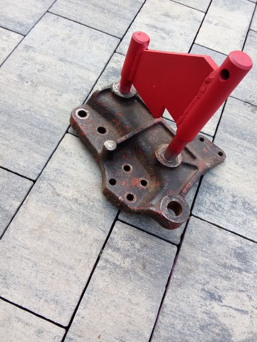 Odciągi boczne łańcucha ciągnika t25 Władimirec solidne wspornik napin