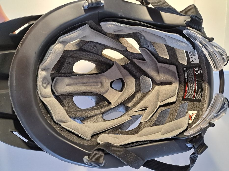 Kask rowerowy SIXSIXONE RECON L/XL - 59-61cm - nowy