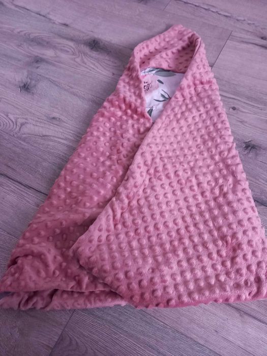 Kocyk śpiworek do fotelika