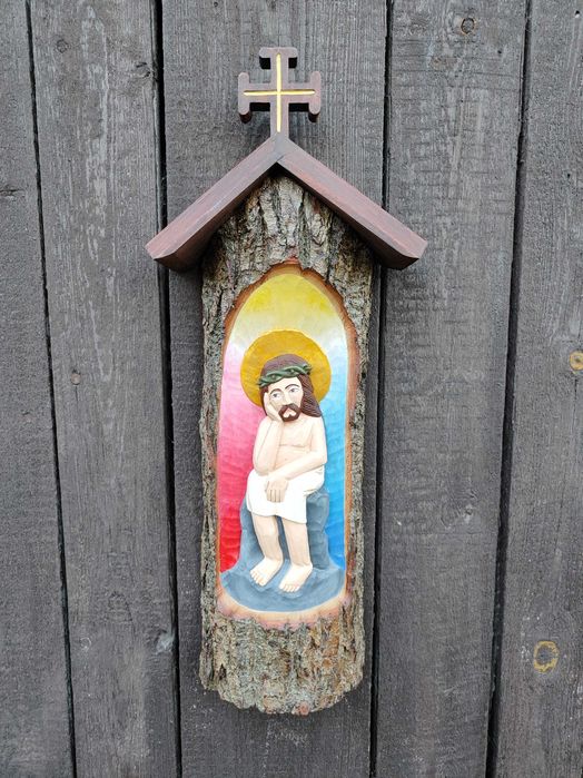 Kapliczka z Chrystusem frasobliwym