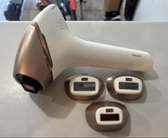 Depilator laserowy Philips Lumea 9900