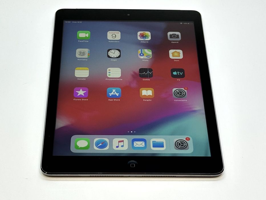 Zadbany iPad Air A1475 16GB model lte / złącze sim .