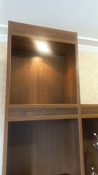 Декопативна шафа з підсвітками